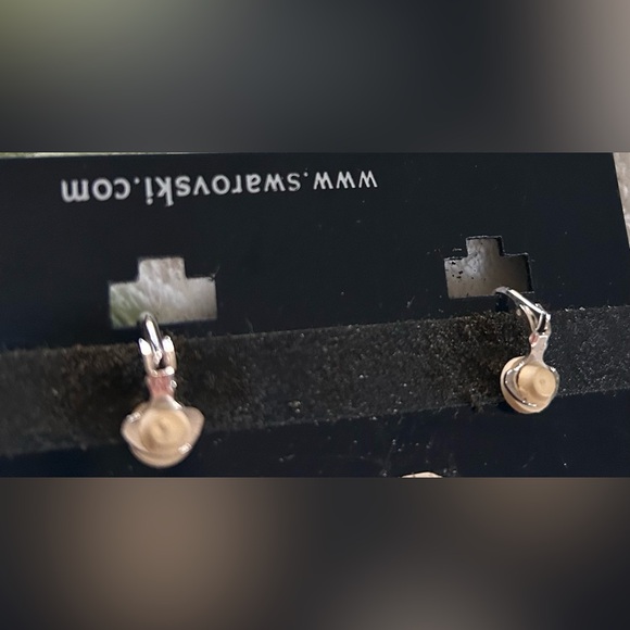 LIKE NEW Swarovski Crystal Swan Clip Earrings - Picture 6 of 6